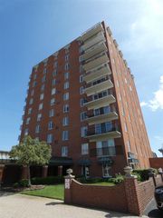 3301 Biddle Avenue, Wyandotte, MI 48192
