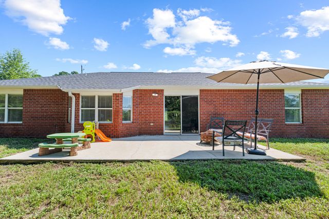 1235 Northview Drive, Crestview, FL 32536