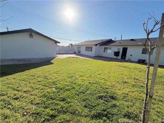 12472 Woodlawn, Tustin, CA 92780