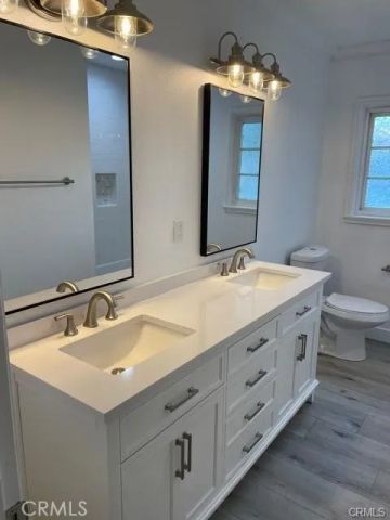 12472 Woodlawn, Tustin, CA 92780