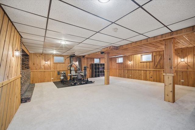 134 Amherst Drive, Bartlett, IL 60103