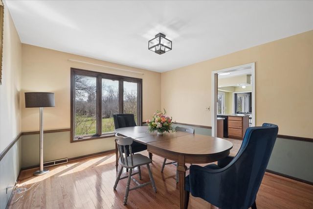 134 Amherst Drive, Bartlett, IL 60103