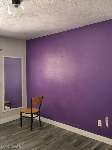 3247 Greenbriar Drive, Las Vegas, NV 89121