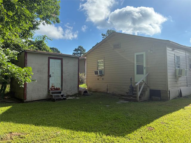 2056 Linear Street, Shreveport, LA 71107