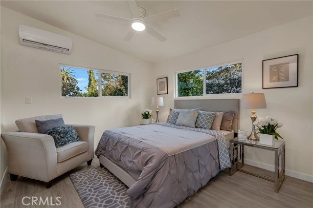 1048 Dexter Street, Los Angeles, CA 90042