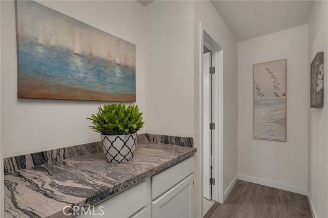 1048 Dexter Street, Los Angeles, CA 90042