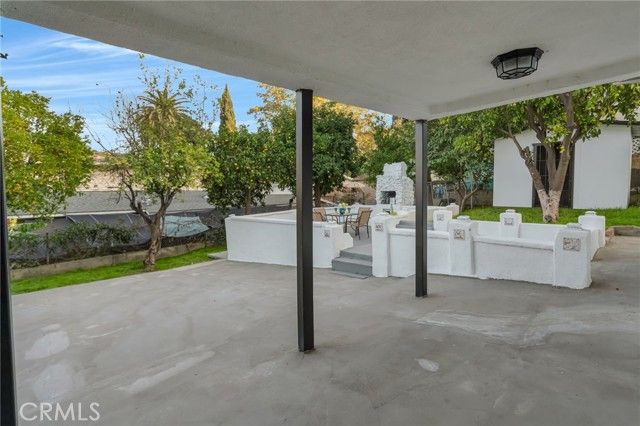 1048 Dexter Street, Los Angeles, CA 90042