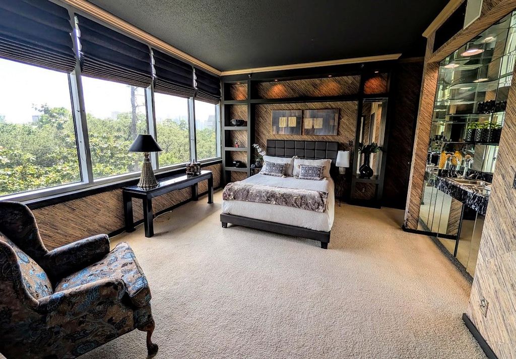 121 N Post Oak Lane 505, Houston, TX 77024