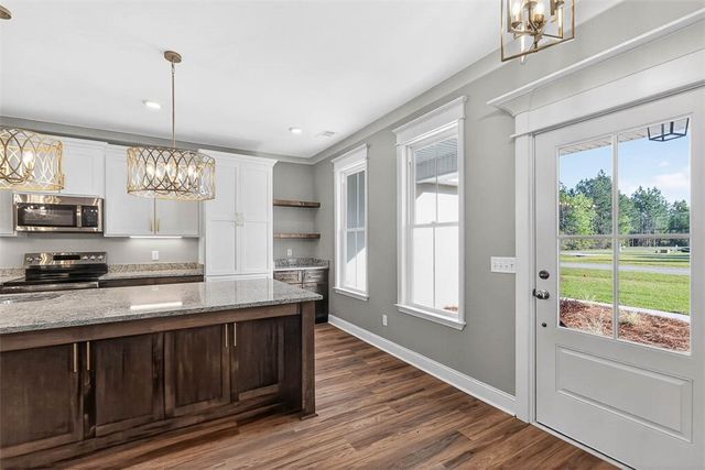 81 Silver Bluff Drive, Brunswick, GA 31523