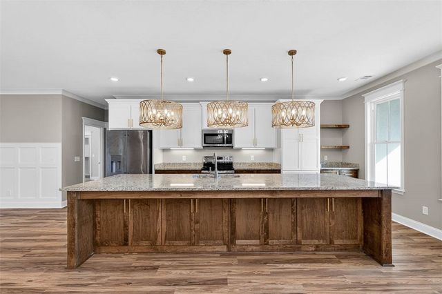 81 Silver Bluff Drive, Brunswick, GA 31523