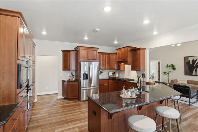 859 Bel Arbor Drive, Victor, NY 14564