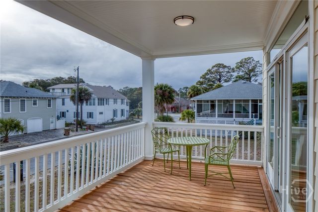 10 8th Street, Tybee Island, GA 31328