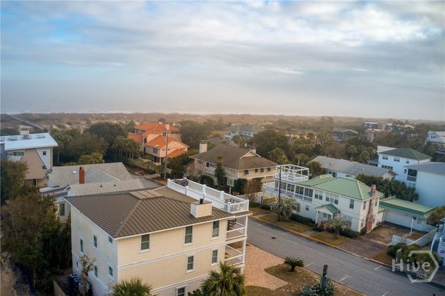 10 8th Street, Tybee Island, GA 31328