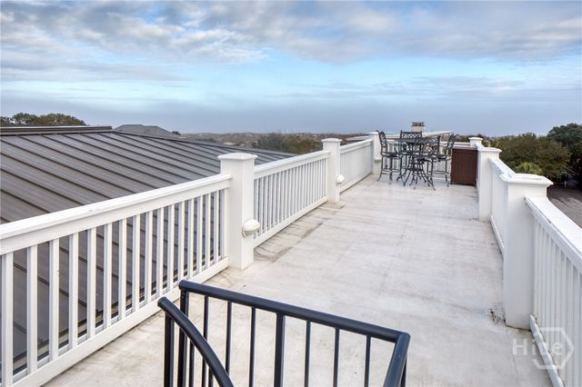 10 8th Street, Tybee Island, GA 31328