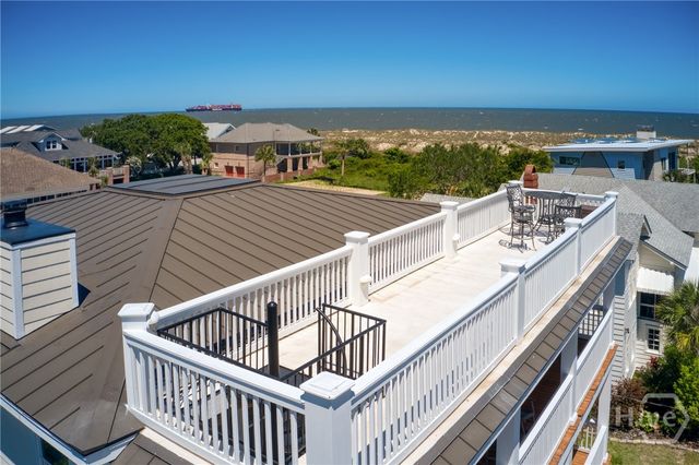10 8th Street, Tybee Island, GA 31328