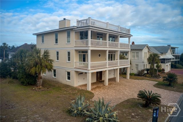 10 8th Street, Tybee Island, GA 31328
