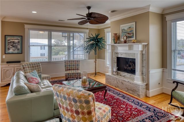 10 8th Street, Tybee Island, GA 31328