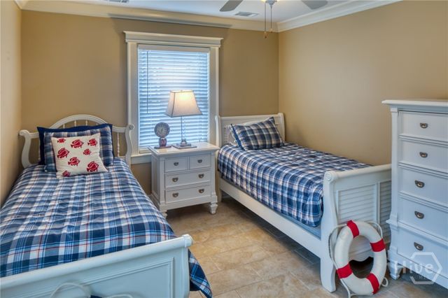 10 8th Street, Tybee Island, GA 31328