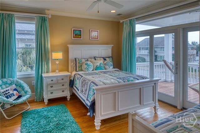 10 8th Street, Tybee Island, GA 31328