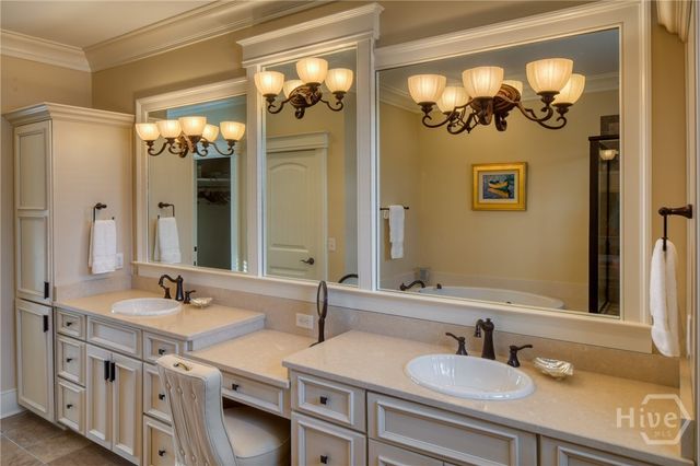 10 8th Street, Tybee Island, GA 31328