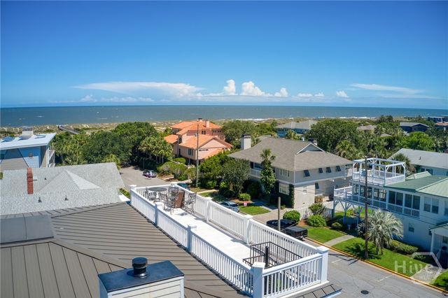 10 8th Street, Tybee Island, GA 31328