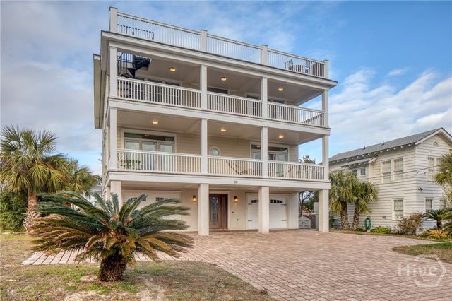 10 8th Street, Tybee Island, GA 31328