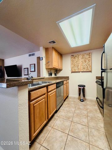 101 S Players Club Dr Apt 28101, Tucson, AZ 85745