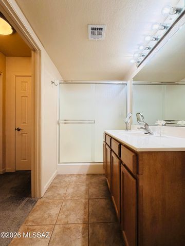 101 S Players Club Dr Apt 28101, Tucson, AZ 85745