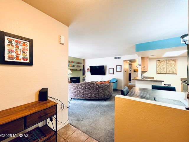 101 S Players Club Dr Apt 28101, Tucson, AZ 85745