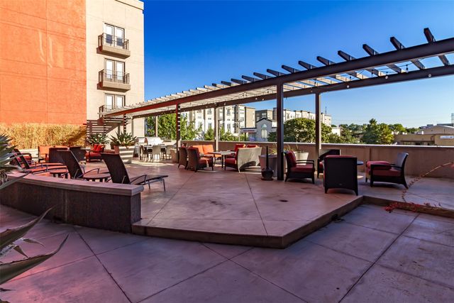 5609 SMU Boulevard 305, Dallas, TX 75206