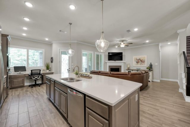 334 Torrey Bloom Loop, Conroe, TX 77304