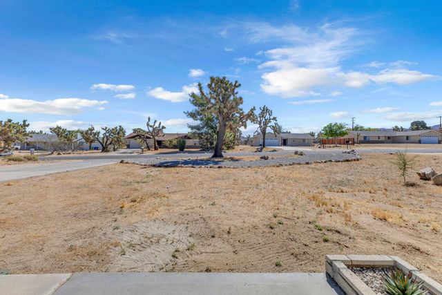 6840 Prescott Avenue, Yucca Valley, CA 92284