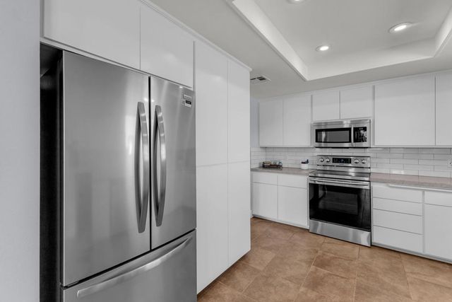 6840 Prescott Avenue, Yucca Valley, CA 92284