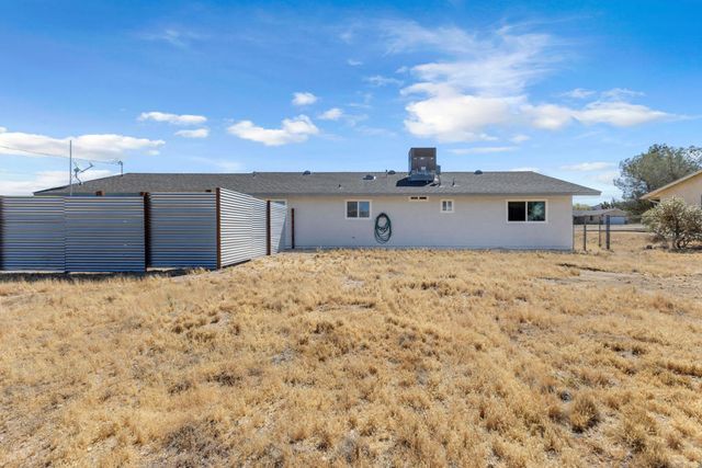 6840 Prescott Avenue, Yucca Valley, CA 92284