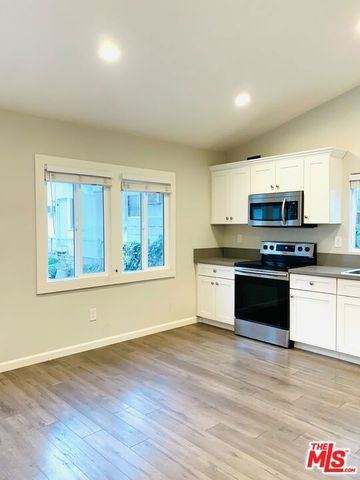 328 W CALIFORNIA Avenue, Glendale, CA 91203