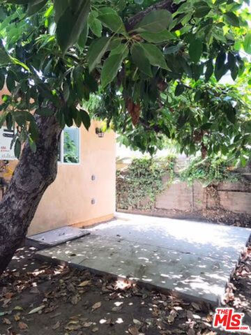 328 W CALIFORNIA Avenue, Glendale, CA 91203