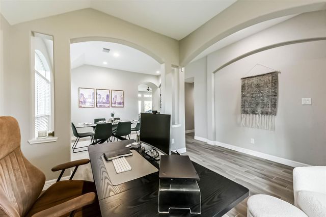 10303 Stanbrook Drive, Houston, TX 77089