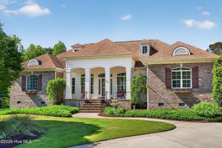 305 Pecan Court, Hampstead, NC 28443