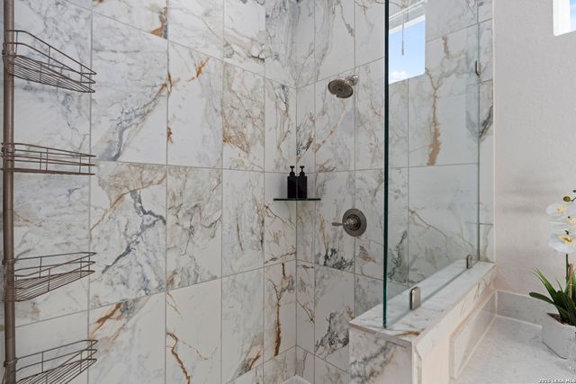 8851 Oakland Rd Unit 24, San Antonio, TX 78240