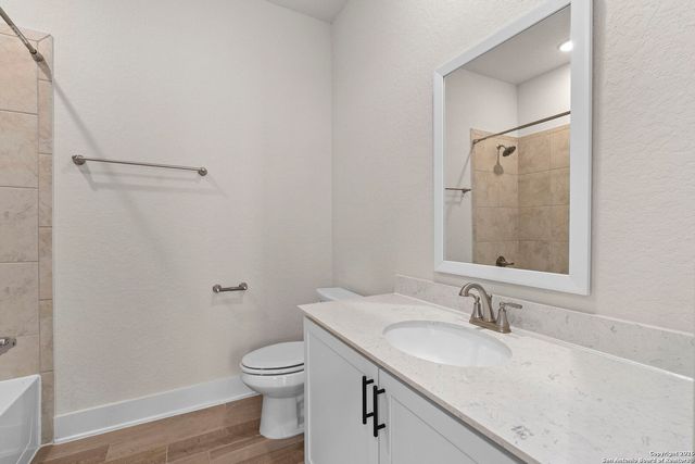 8851 Oakland Rd Unit 24, San Antonio, TX 78240