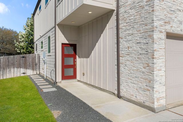 8851 Oakland Rd Unit 24, San Antonio, TX 78240