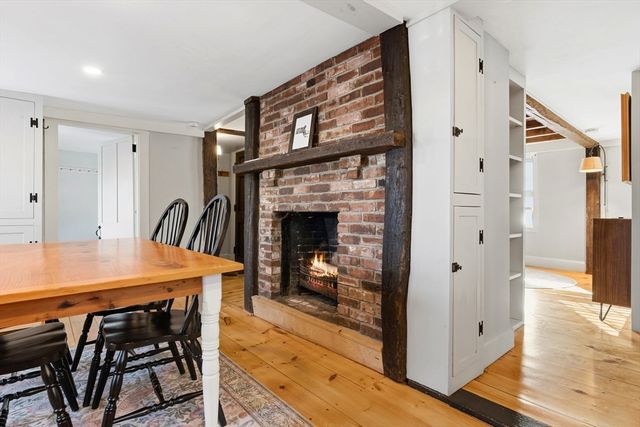 16 River St, Salem, MA 01970