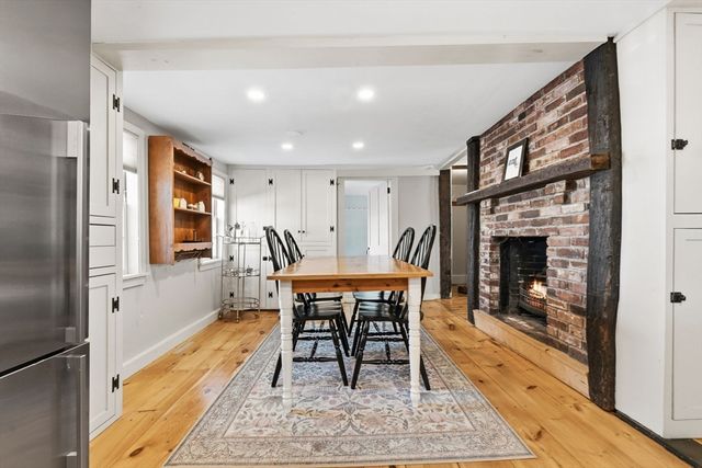 16 River St, Salem, MA 01970