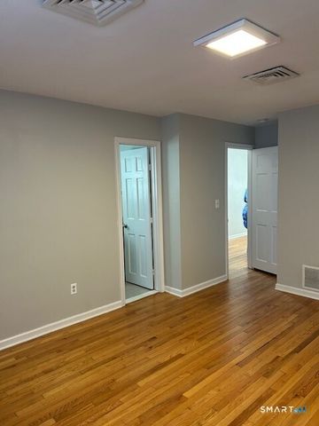 180 Blueberry Lane, Stratford, CT 06614