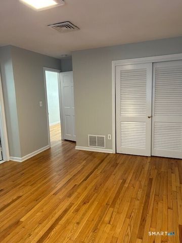180 Blueberry Lane, Stratford, CT 06614