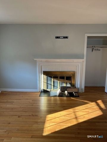 180 Blueberry Lane, Stratford, CT 06614