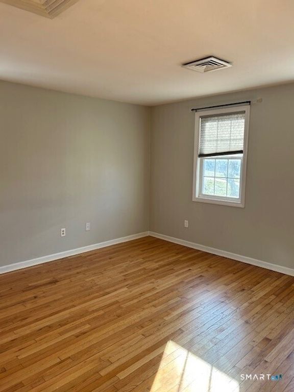 180 Blueberry Lane, Stratford, CT 06614