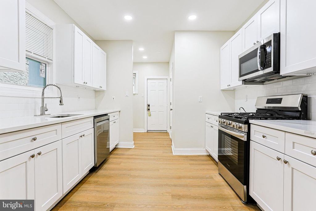 5812 TRINITY ST, Philadelphia, PA 19143