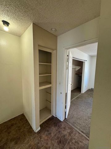 134 Espanas Glen, Escondido, CA 92026