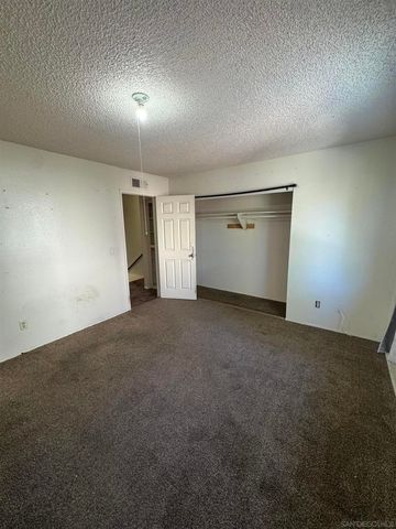 134 Espanas Glen, Escondido, CA 92026